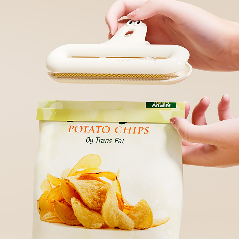 1/4 cartoon sealing clip moist - огляд і ціна Food Storage Roll Bags